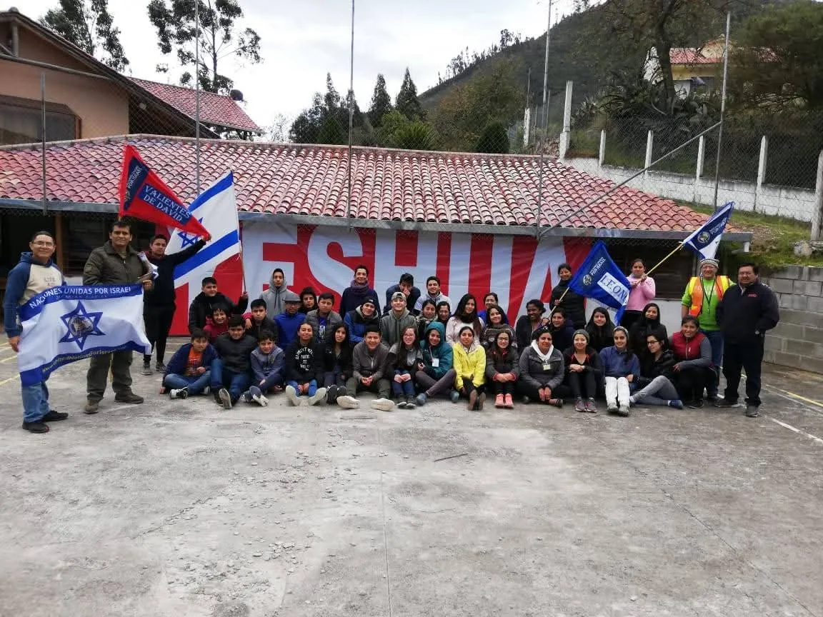 Grupo de jóvenes de la congregación